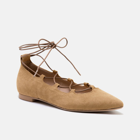 50%OFF：レースアップ ポインテッドトゥ フラットシューズ（130-16ss2）キャメルスエード/mamian（マミアン）