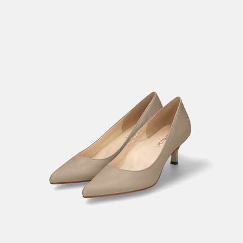 10% OFF: 2024SS: iCoN COLORS: Pointed Toe Smooth Pumps (C57173) Greige